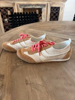 Dolce Vita Tan and Cream Sneakers with Pink Laces
